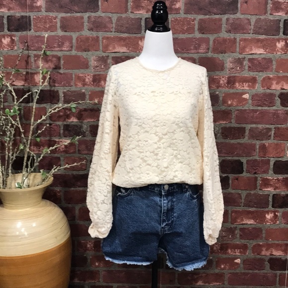 Sz S & L Lace Balloon Sleeve - Picture 5 of 15